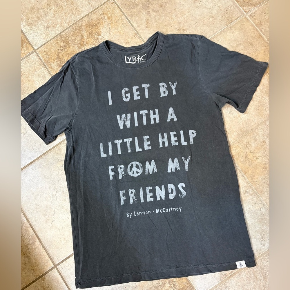 🎶LYRIC Lennon & McCartney Tee
